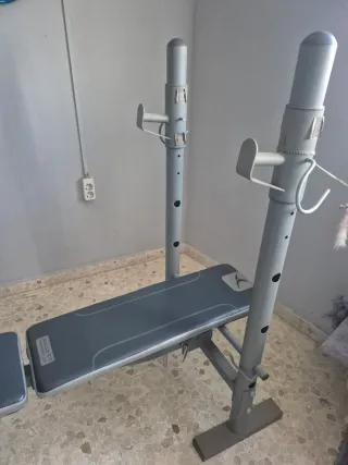 Banco de pesas multifunción de Decatlon