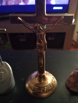 Lote 3 crucifijos de mesa