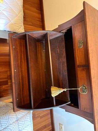 Zapatero elegante in legno massello