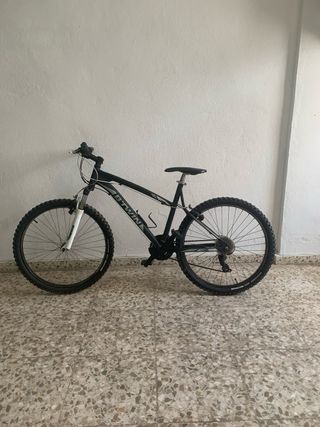 Bicicleta de Montaña BTWIN Negra