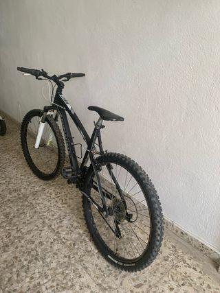 Bicicleta de Montaña BTWIN Negra