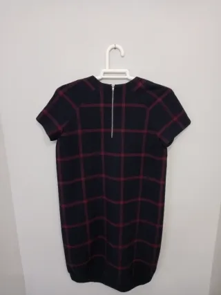 Vestido TRF cuadros azul marino y granate