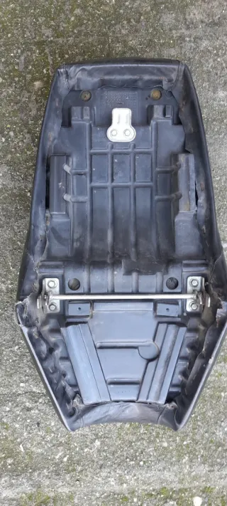 Asiento Yamaha SR 250 Special