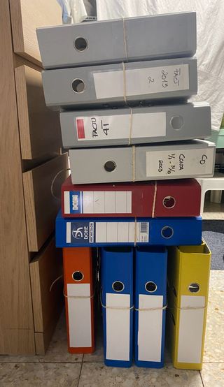 Archivadores de palanca A4