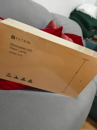 Lámpara de pie LED regulable