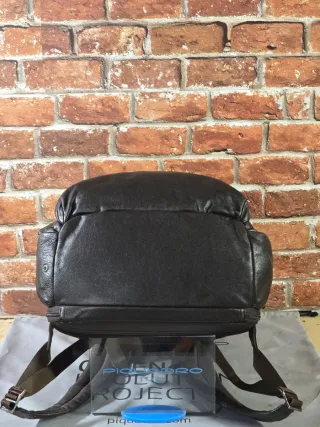 ZAINO PIQUADRO LINEA  BLACK SQUARE 15,6” CA4532B3S