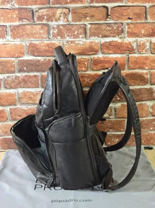 ZAINO PIQUADRO LINEA  BLACK SQUARE 15,6” CA4532B3S