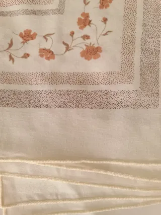 Mantelería Tolrá floral
