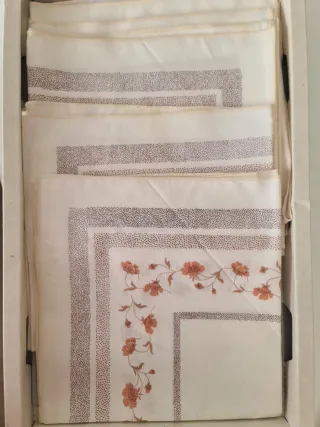 Mantelería Tolrá floral