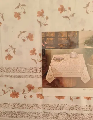Mantelería Tolrá floral