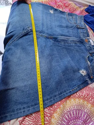 Conjunto Camiseta y Vaqueros Mujer