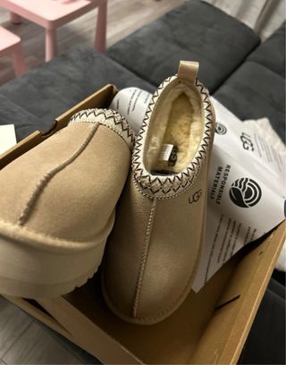 Ugg Tazz Beige