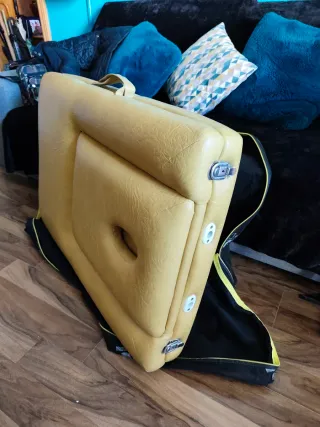 Camilla de masaje plegable en perfecto estado