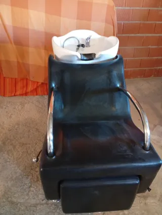 Lavacabezas profesional con elevador