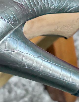 Mocasines tacón Casadei plateados talla 38