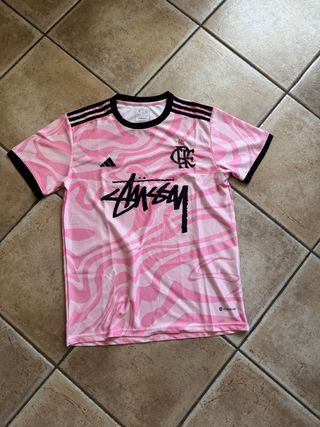 Maglia Flamengo Rosa per Stussy Adidas