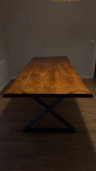 Mesa madera patas hierro