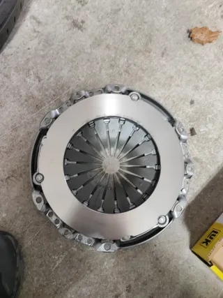 Kit Embrague LUK RepSet Peugeot Partner 2.0 HDI