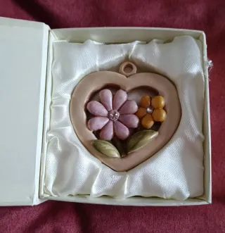 Ciondolo cuore con fiori