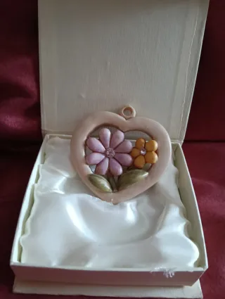 Ciondolo cuore con fiori