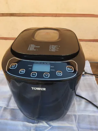 Panificadora Tower 2lb