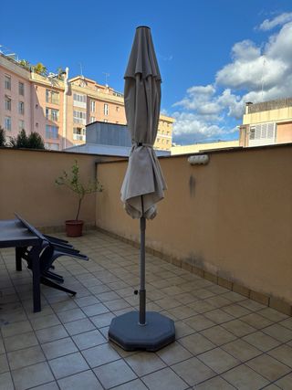 Parasol Ikea JOGGESO con base de 40kg