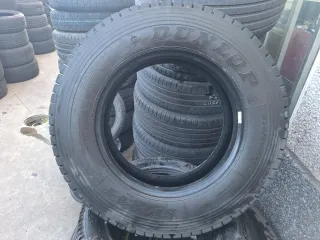 215 75 R17.5 Dunlop - 1 neumático camión