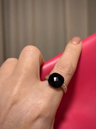 Anillo Ónix Negro y Circonitas Oro Rosa