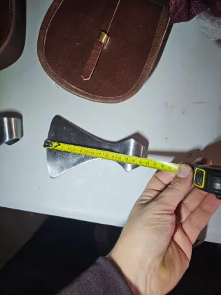 Vendajes, Hachas y bolsos vikingos