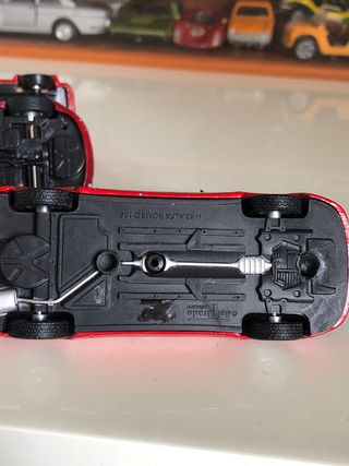 Lotto Alfa Romeo Scala 1:43