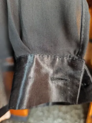 Blusa negra elegante mujer