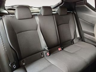 Toyota C-HR Hybrid Active