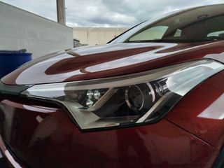 Toyota C-HR Hybrid Active