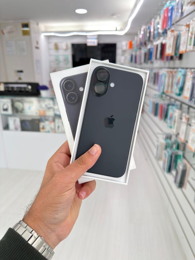 iPhone 16 256GB