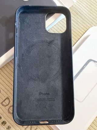 Funda iPhone 13 Silicona MagSafe Negra