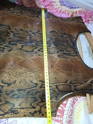 Conjunto Top Animal Print y Falda Negra