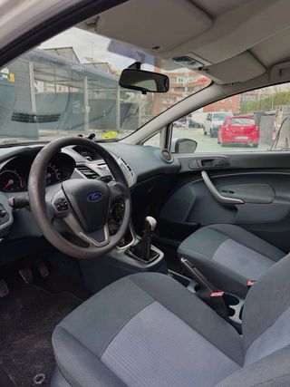 Ford Fiesta 2010