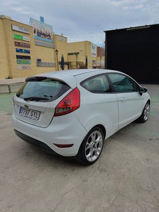 Ford Fiesta 2010