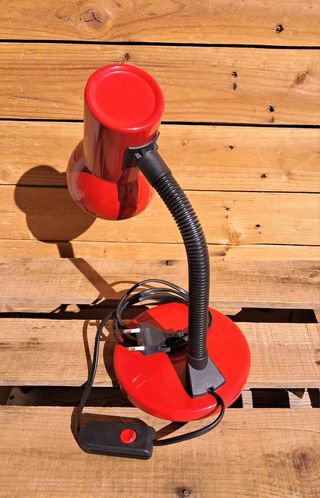 LÁMPARA DE ESCRITORIO FLEXIBLE ROJA