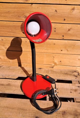 LÁMPARA DE ESCRITORIO FLEXIBLE ROJA