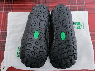 Saguaro Barefoot Niño Gris talla 31