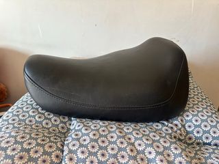 Asiento Harley Davidson Sportster Negro