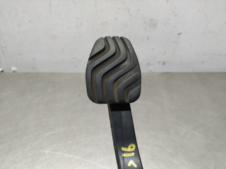 PEDAL EMBRAGUE NISSAN QASHQAI (J11E) 465038803RB