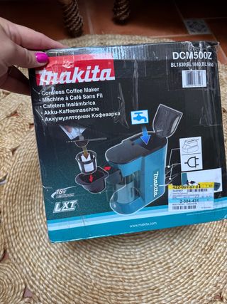 Makita DCM500Z Cafetera Inalámbrica 18V