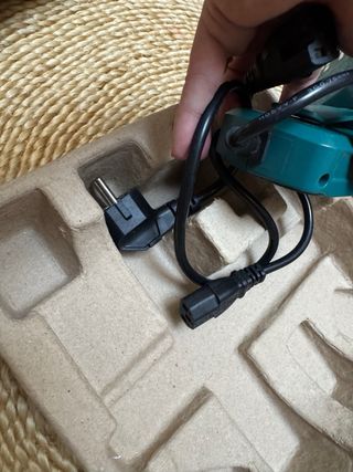 Makita DCM500Z Cafetera Inalámbrica 18V