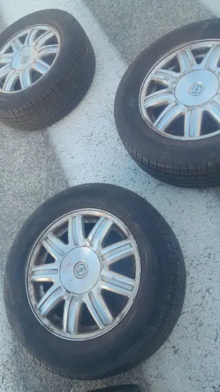 Neumáticos con llanta 225/60 R16