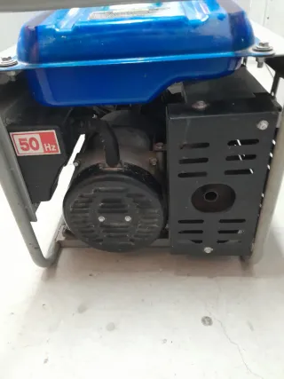 Generador de Luz Gasolina OMEGA OM3000CL