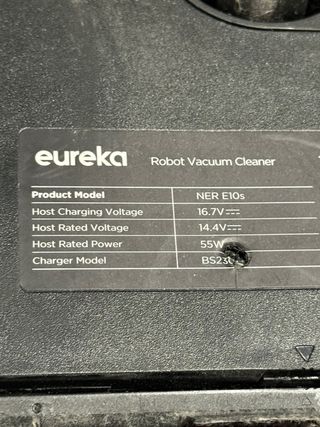 Robot Aspirador Eureka Negro