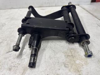 Soporte motor Piaggio X7 125