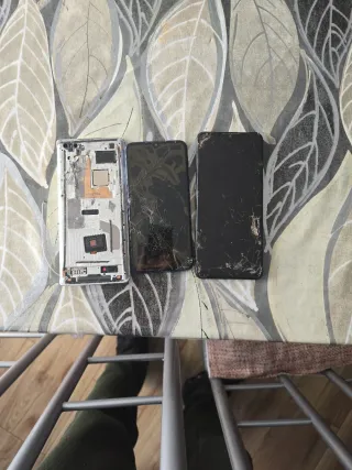 Lote 2 Telefoni Mobili Alcatel e Huawei